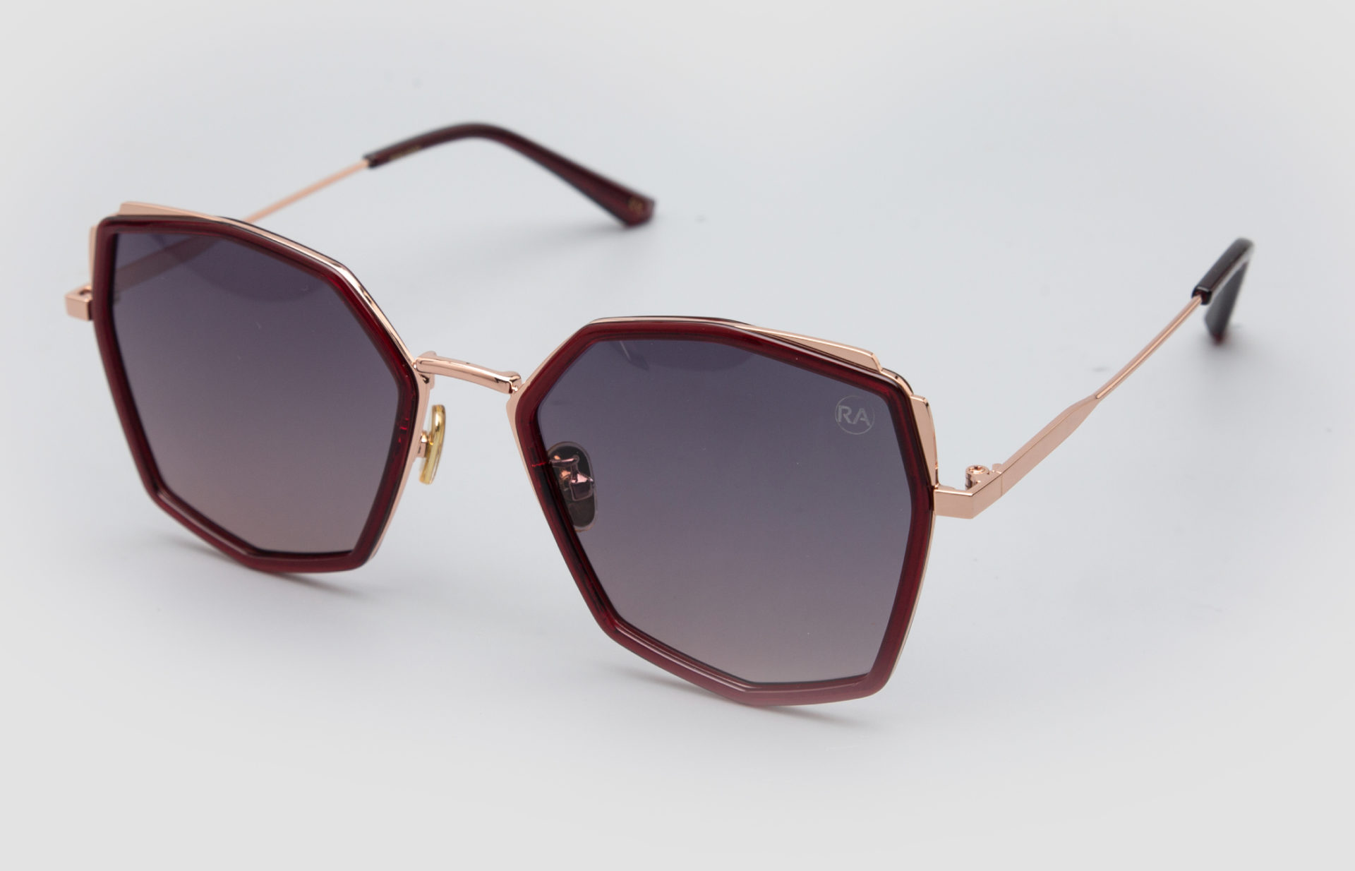 RYAN ADDA Sunglasses That Will Give You The &ldquo;LOOK&rdquo;